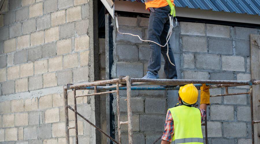 Expert Emergency Roof Repairs services in Webb, IA